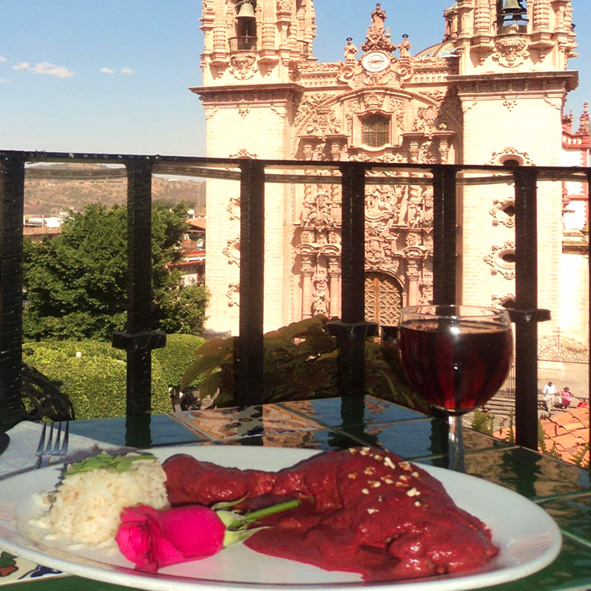 Degustar un rico platillo – GASTRONOMÍA, TAXCO